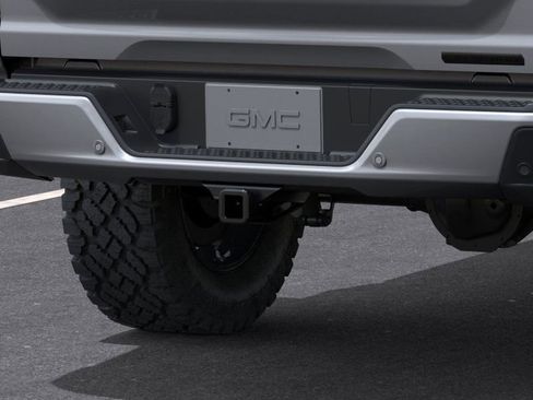 New 2025 GMC Canyon Elevation w/ Convenience Package image 14