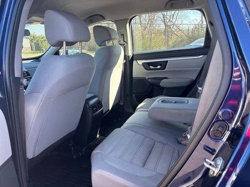 Used 2017 Honda CR-V LX image 12