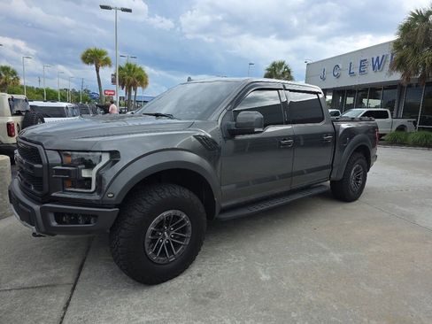 Used 2019 Ford F150 Raptor w/ Equipment Group 802A Luxury AWD/4WD image 1