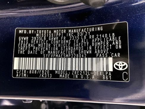 Used 2021 Toyota Corolla LE w/ LE Convenience Package FWD image 35