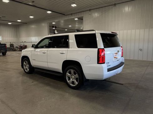 Used 2016 Chevrolet Tahoe LT w/ Luxury Package AWD/4WD image 6