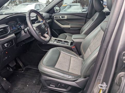 Used 2023 Ford Explorer Timberline image 13