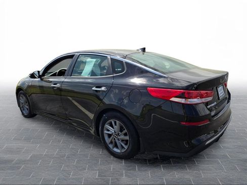 Used 2019 Kia Optima LX FWD image 4