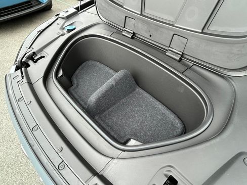 Used 2023 Volvo C40 P8 Recharge Plus w/ Climate Package AWD/4WD image 65