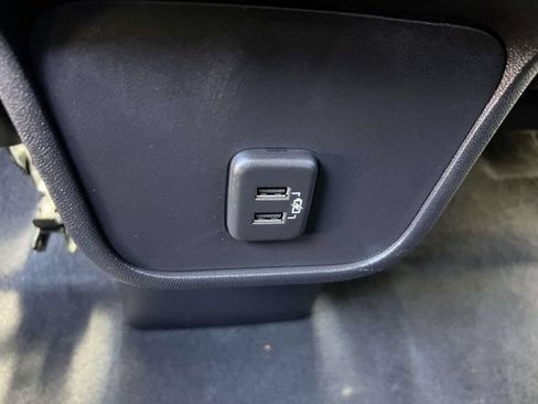 Used 2023 Chevrolet Equinox LS w/ LS Convenience Package FWD image 14