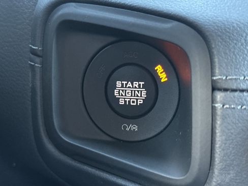 New 2025 Jeep Wrangler Unlimited Rubicon 392 image 22