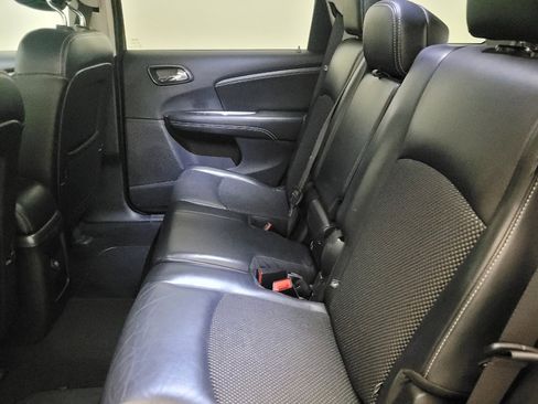 Used 2020 Dodge Journey Crossroad FWD image 18