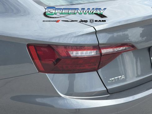 Used 2020 Volkswagen Jetta S FWD image 29