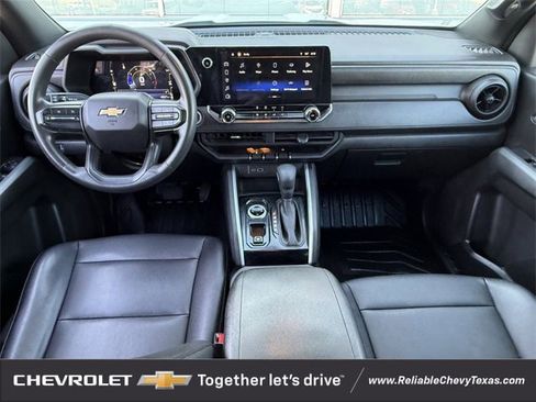 Used 2023 Chevrolet Colorado W/T image 11