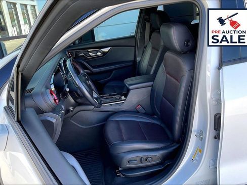 Used 2022 Chevrolet Blazer RS w/ Enhanced Convenience Package AWD/4WD image 25