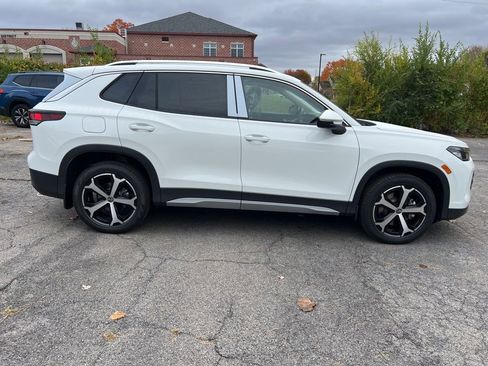 New 2026 Volkswagen Tiguan SE image 5