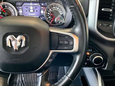 Used 2022 RAM 1500 Big Horn AWD/4WD image 24