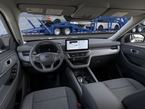 New 2026 Ford Explorer Active AWD/4WD image 9