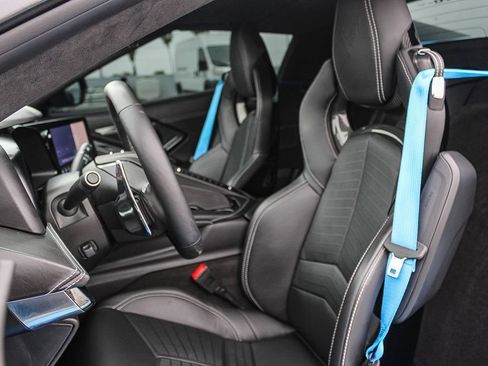 Used 2023 Chevrolet Corvette Stingray Premium Conv w/ Z51 Performance Package RWD image 18