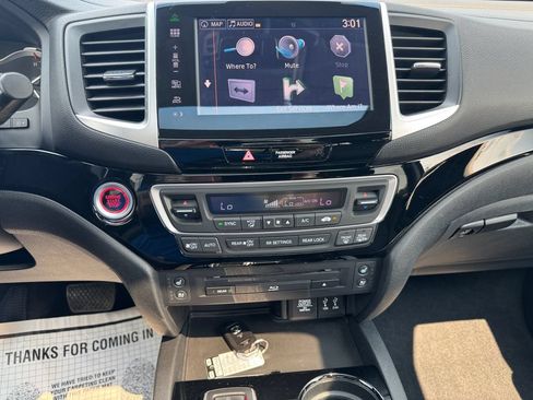 Used 2016 Honda Pilot Elite image 27
