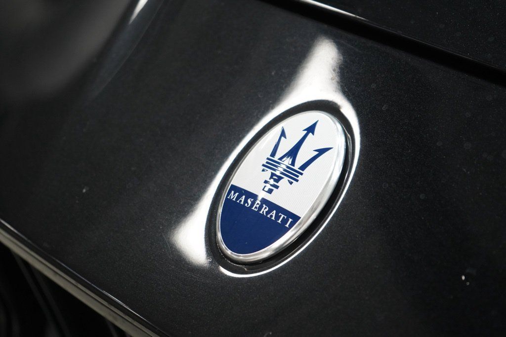 Used 2022 Maserati Quattroporte Trofeo RWD image 9