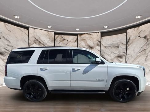 Used 2019 GMC Yukon SLT w/ Graphite Performance Edition RWD image 4