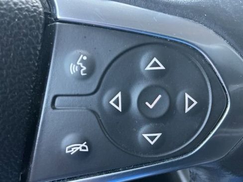 Used 2020 Chevrolet Traverse RS image 11