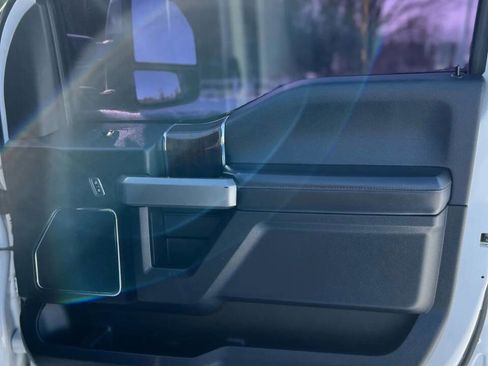 Used 2017 Ford F450 Platinum image 20