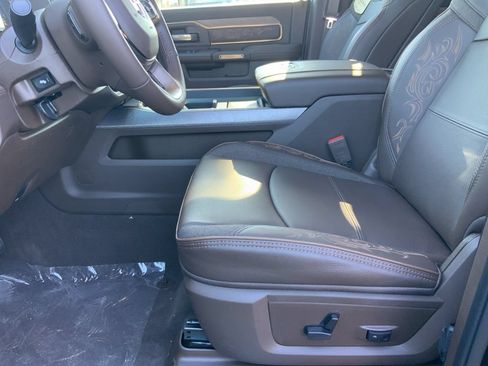 New 2026 RAM 2500 Limited w/ Bed Utility Group AWD/4WD image 18