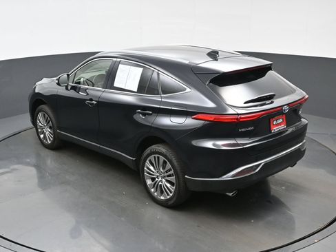 Used 2022 Toyota Venza XLE AWD/4WD image 40