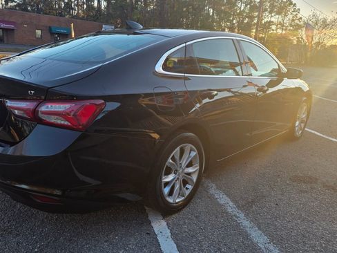 Used 2021 Chevrolet Malibu LT image 8