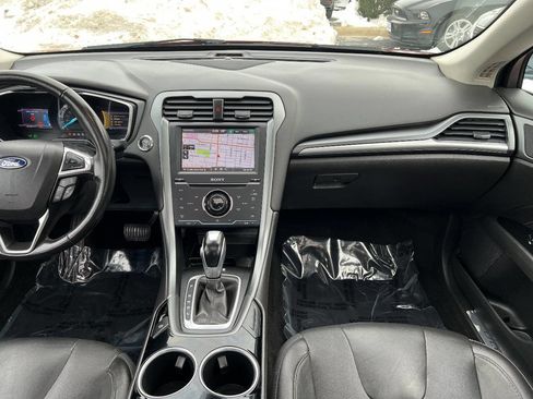 Used 2013 Ford Fusion Titanium w/ Titanium Driver Assist Pkg image 32