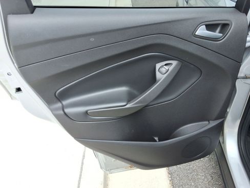 Used 2019 Ford Escape SEL AWD/4WD image 23