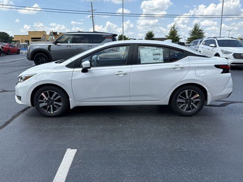 New 2025 Nissan Versa SV w/ Trunk Package image 9