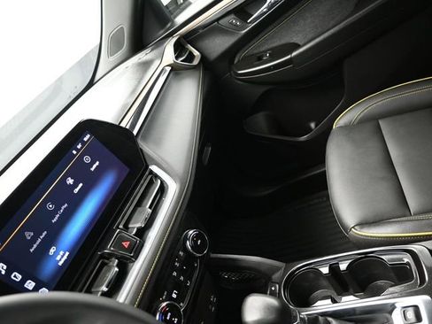 Used 2024 Chevrolet TrailBlazer ACTIV w/ Convenience Package FWD image 22