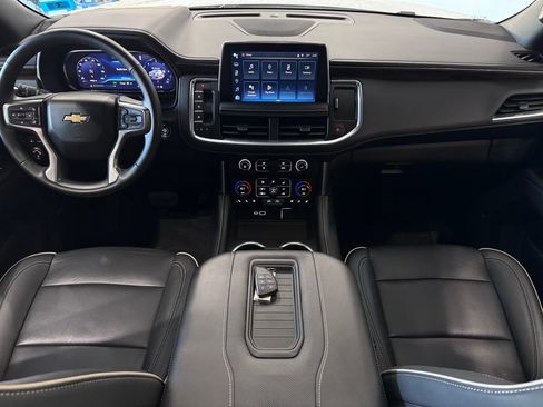 Used 2023 Chevrolet Tahoe Premier w/ Premium Package image 15