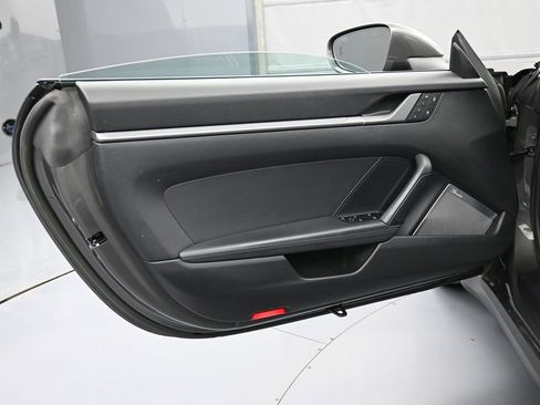 Certified 2023 Porsche 911 Carrera image 16