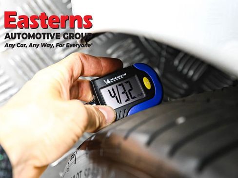 Used 2019 Tesla Model 3 Long Range image 19