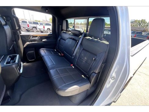 Used 2026 Chevrolet Silverado 3500 High Country w/ Technology Package AWD/4WD image 28