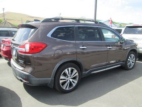 Used 2019 Subaru Ascent Touring w/ Popular Package #3 AWD/4WD image 3