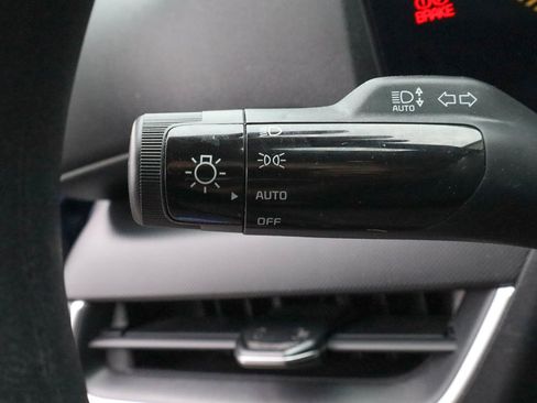 Used 2025 Kia K4 FWD image 16