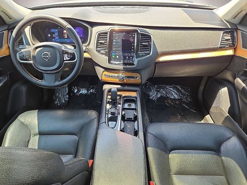 Used 2023 Volvo XC90 B6 Plus w/ Protection Package Premier AWD/4WD image 18