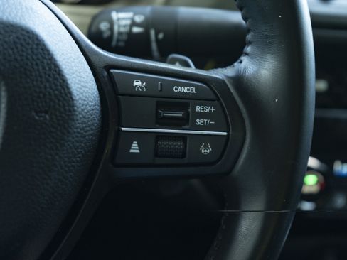 Used 2023 Honda Accord Sport image 30
