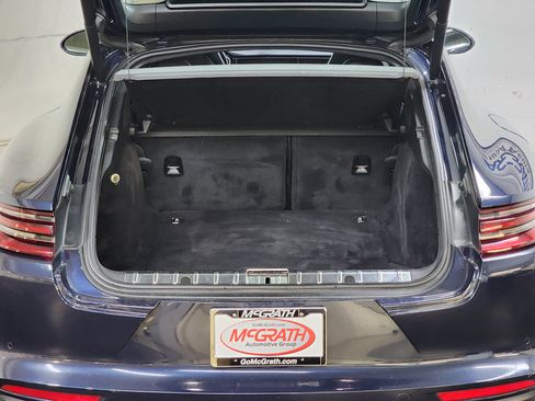 Used 2018 Porsche Panamera 4S AWD/4WD image 8