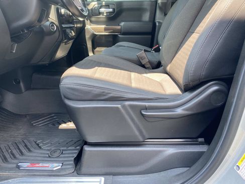 Used 2020 Chevrolet Silverado 1500 LT Trail Boss w/ Bed Protection Package AWD/4WD image 19
