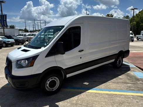 Used 2024 Ford Transit 250 148 Medium Roof RWD image 7