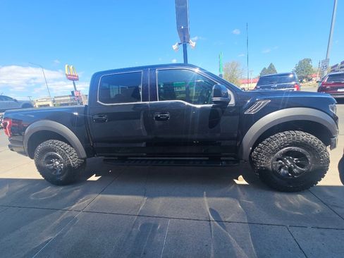 Used 2018 Ford F150 Raptor w/ Equipment Group 802A Luxury AWD/4WD image 5