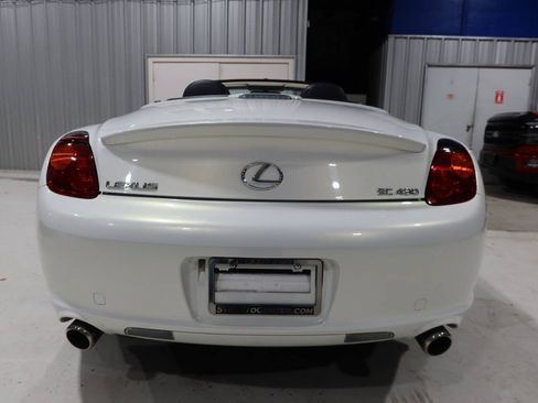 Used 2005 Lexus SC 430 Convertible RWD image 4