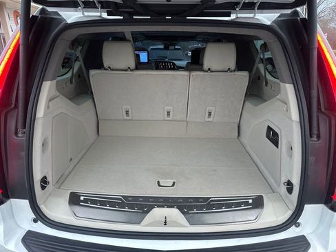 Used 2021 Cadillac Escalade ESV Sport Platinum image 21