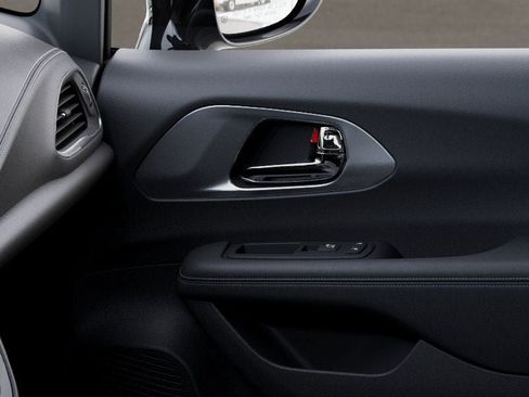 New 2027 Chrysler Pacifica Select FWD image 25