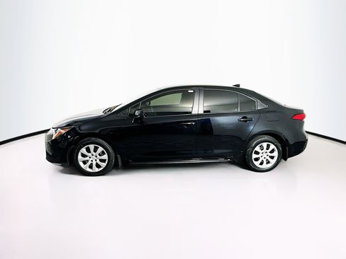 Used 2024 Toyota Corolla LE image 4