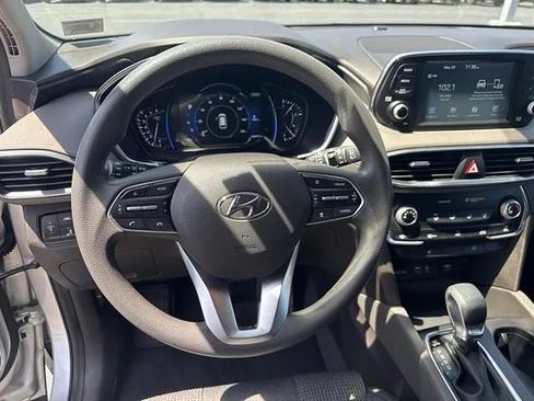 Used 2019 Hyundai Santa Fe SEL AWD/4WD image 10