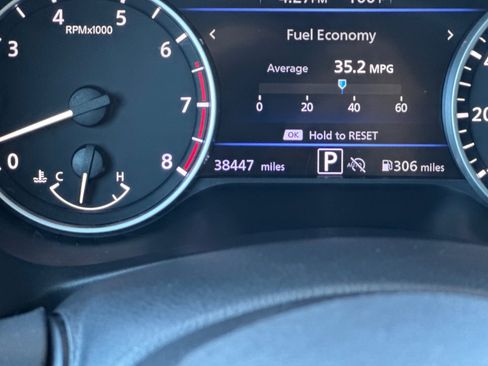 Used 2025 Nissan Sentra SV FWD image 22