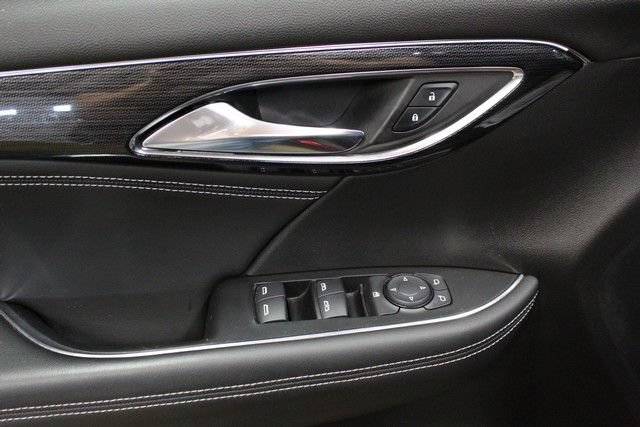 Used 2023 Buick Envision Preferred AWD/4WD image 16