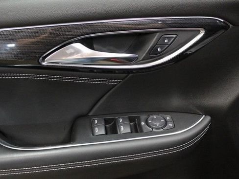 Used 2023 Buick Envision Preferred AWD/4WD image 16